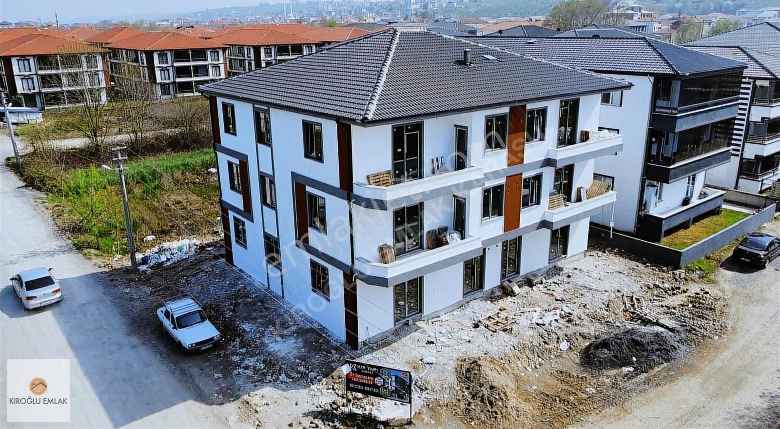Kabakoz Mah. Ayrı Mutfaklı Geniş Kullanımlı Bahçeli Sıfır Daire