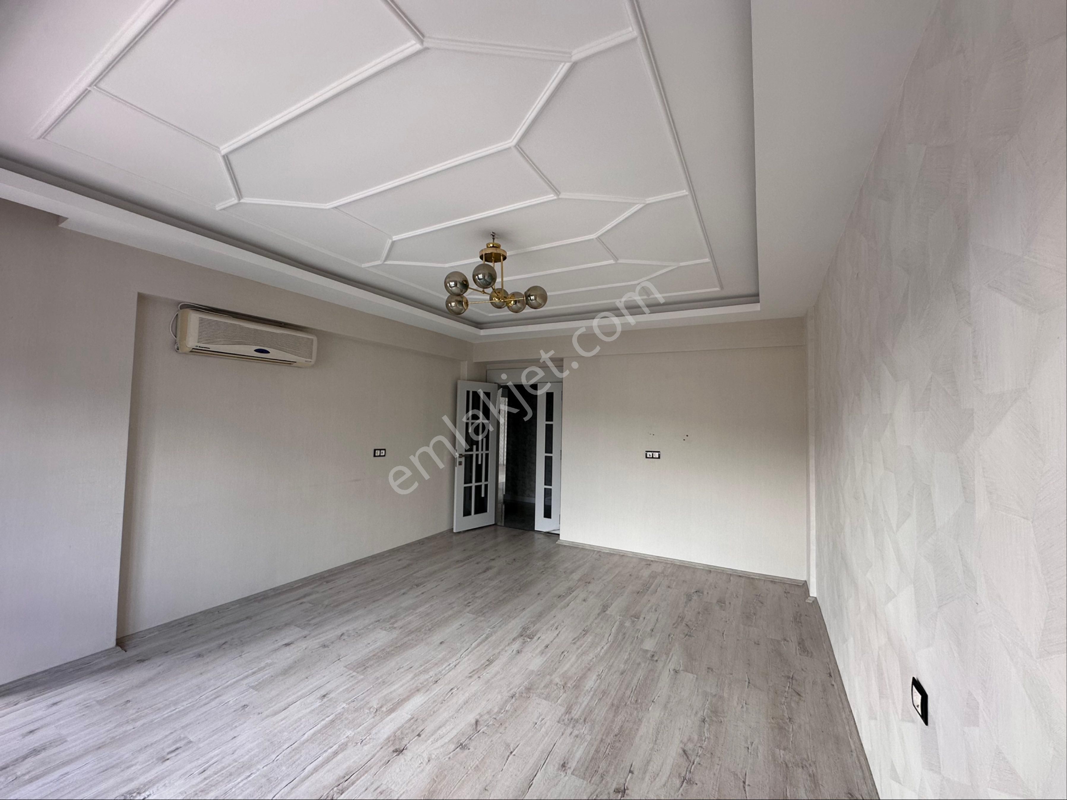 Ezogelinden Göktürkte Kiralık Lüx 2+1 Daire