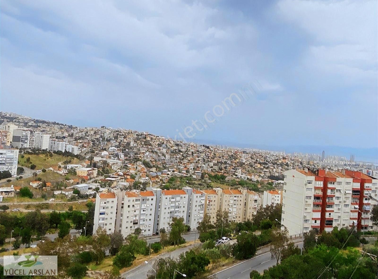 Çiğli Egekente Satılık 3+1 120m2 Tadilatı Doğalgazlı Dair