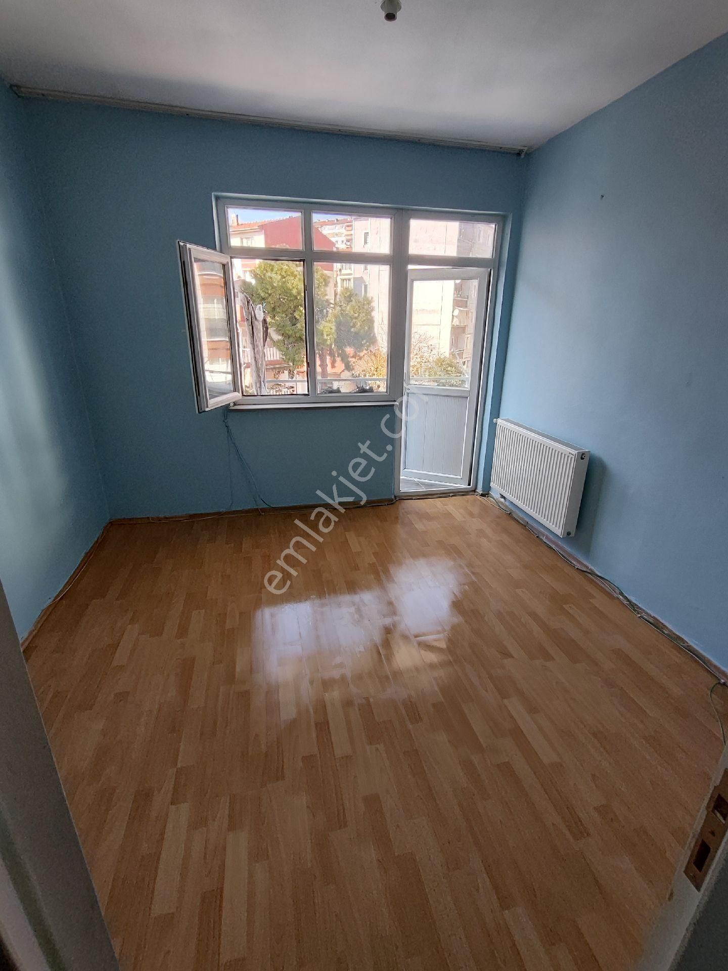 Osmaniye Mah. 2+1 Köşe Arakat Satılık Daire
