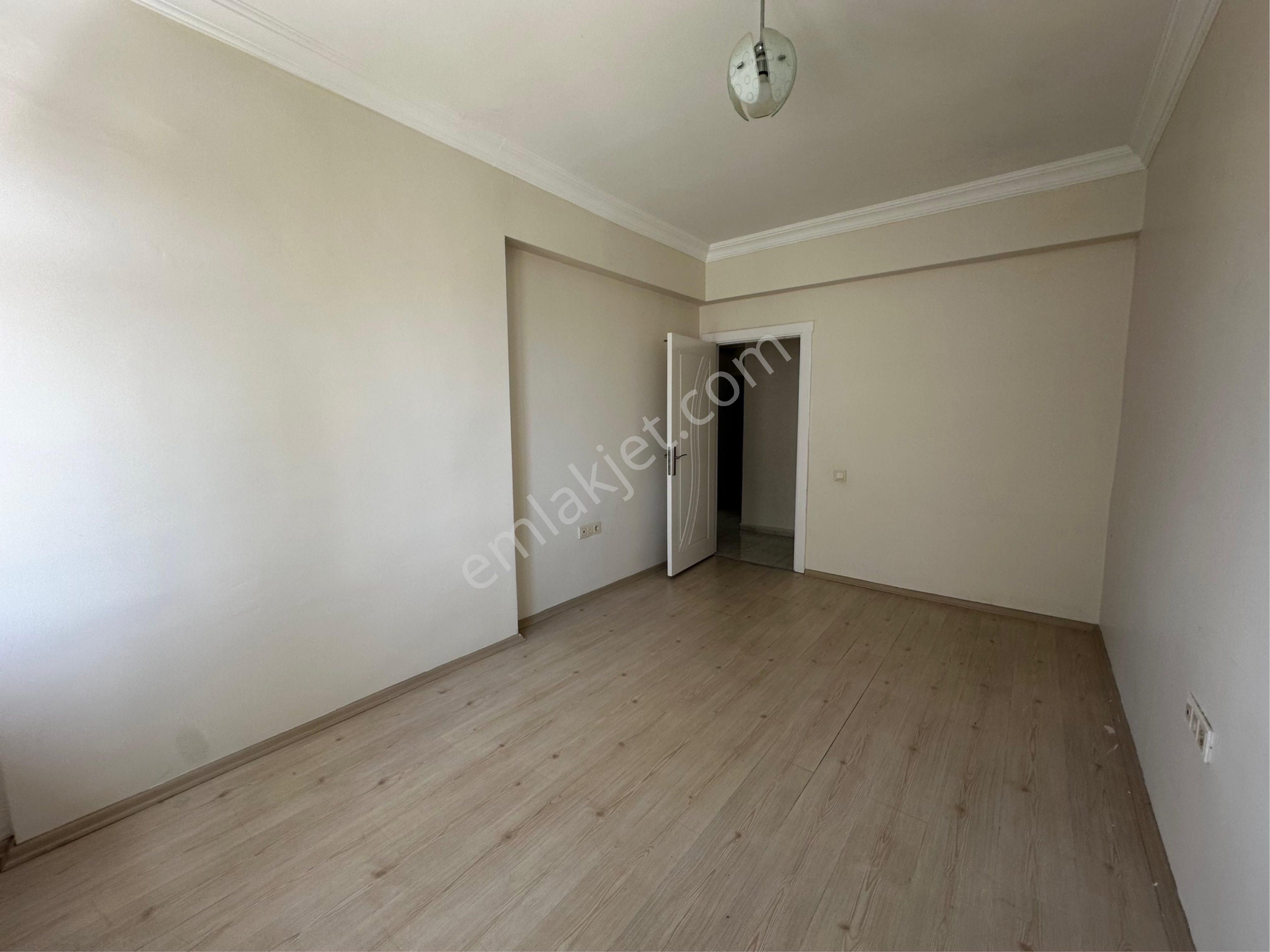Ezogelinden Alpaslan 1’de Kiralık 3+1 Daire