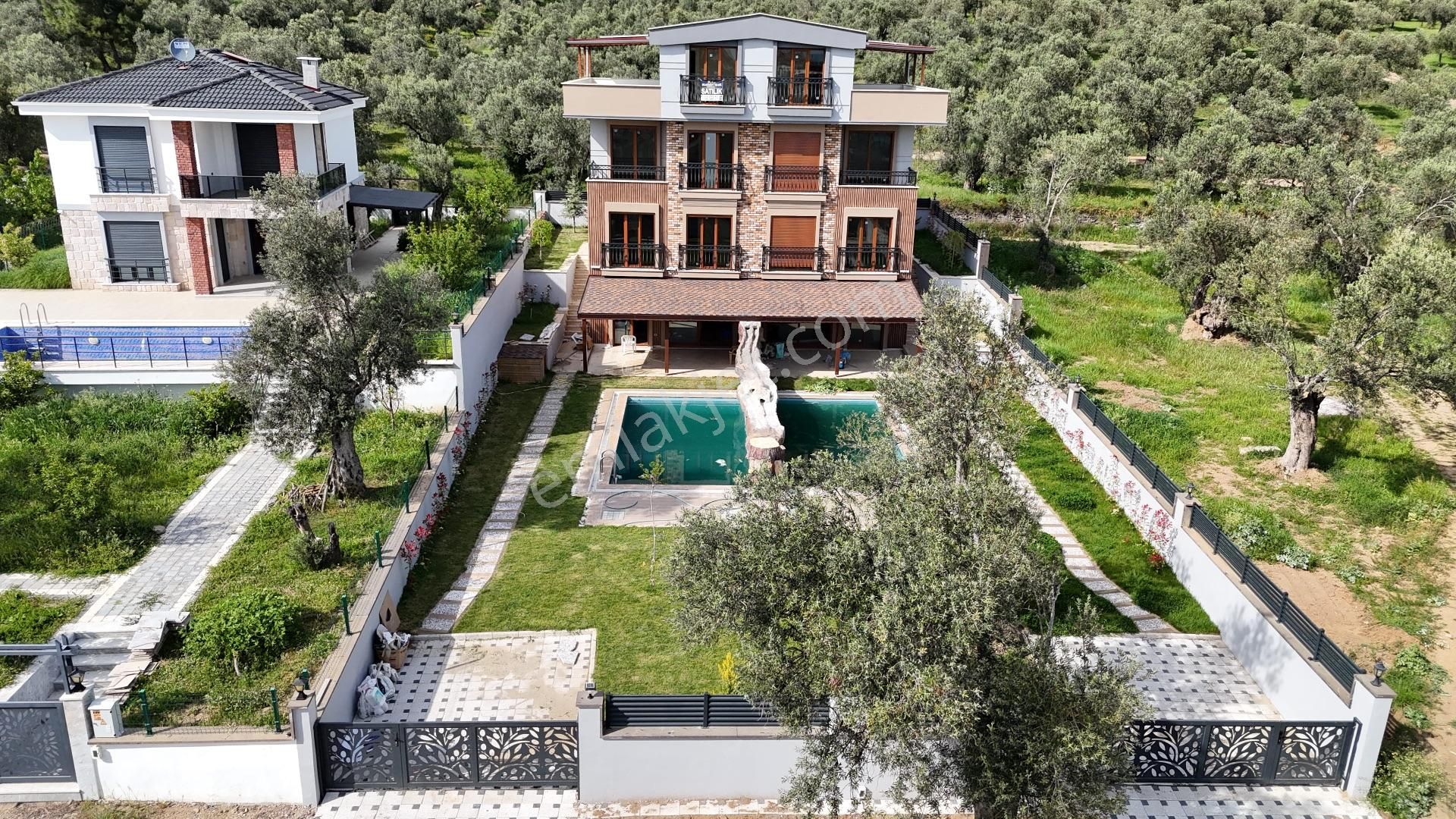Balıkesir Güre'de Satılık Müstakil Havuzlu 5+1 Sıfır Villa - Görsel 3