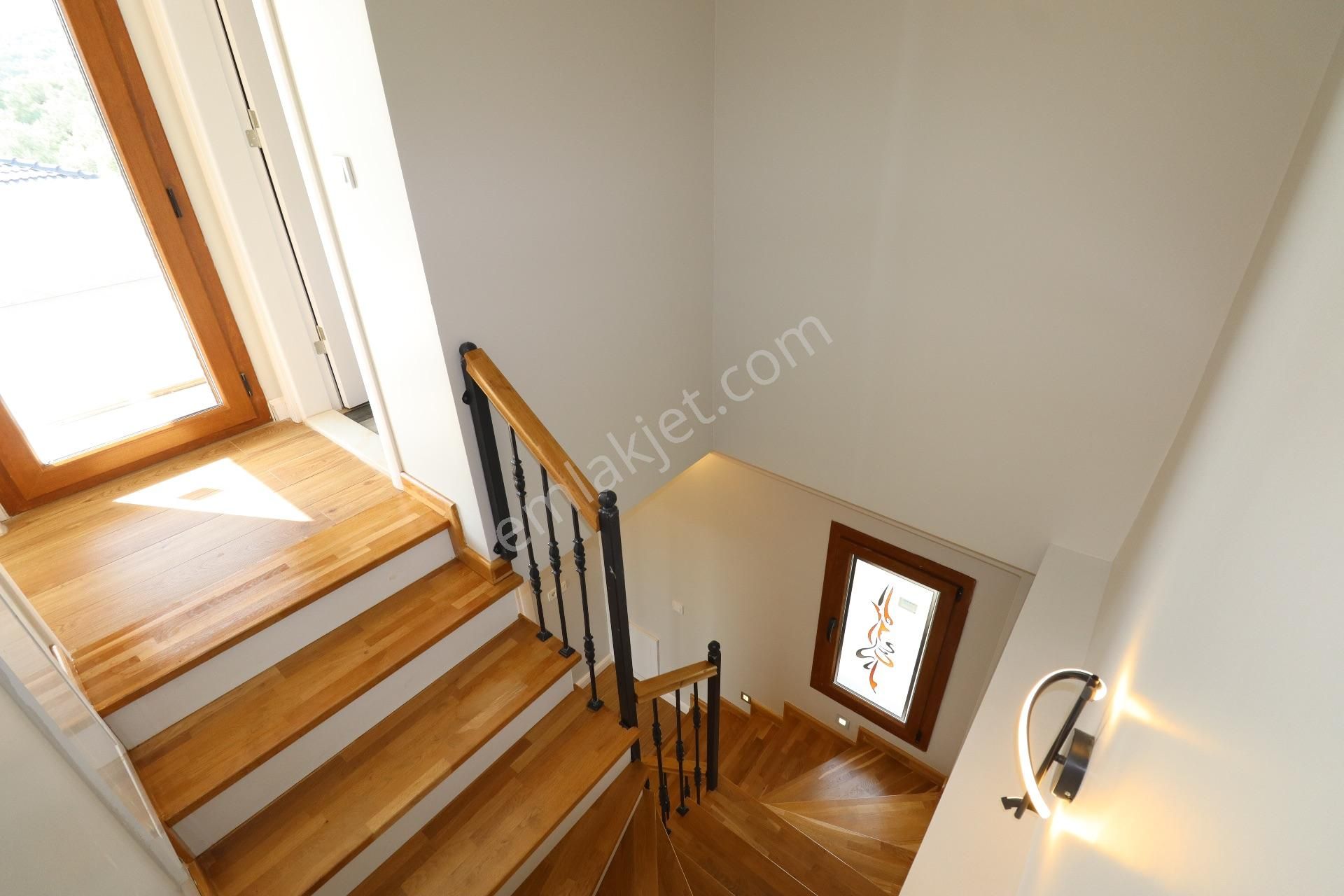 Balıkesir Güre'de Satılık Müstakil Havuzlu 5+1 Sıfır Villa - Görsel 31