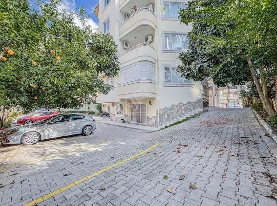 Kleopatra Da Satılık 4+1 Bahçe Dublex Daire
