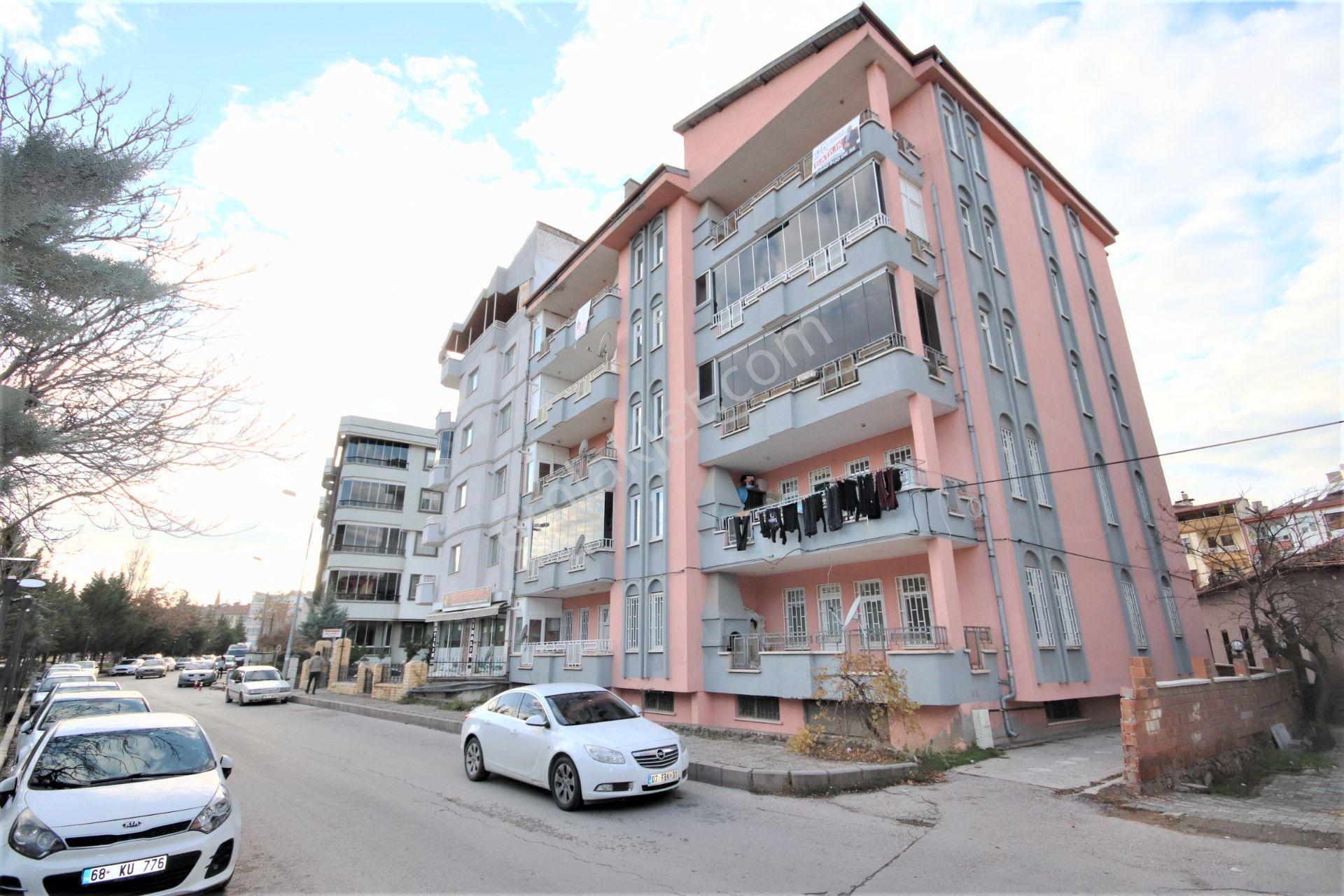 Meydan Mahallesinde Satılık Kaçırılmayacak Fırsat 3+1 Daire - Görsel 3