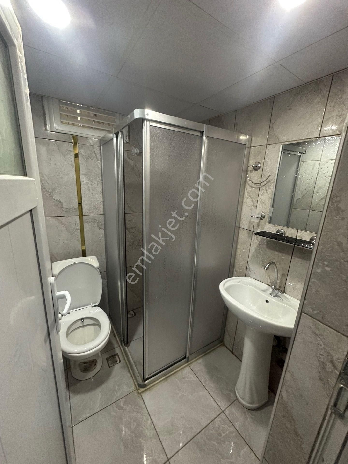 Adana Koleji Civarında Kiralık Daire 1/1