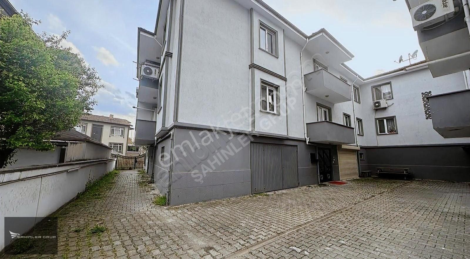 Site İçi-özel Garaj-geniş Balkon-konforlu-139 M² Net 3+1 Daire