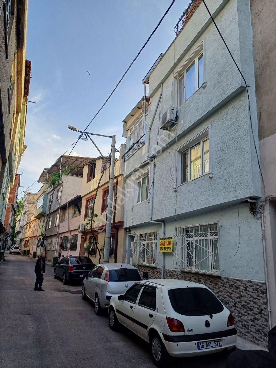 Wıse Invest Gayrimenkul'den Yeşilova'da 3 Katlı Satılık Bina
