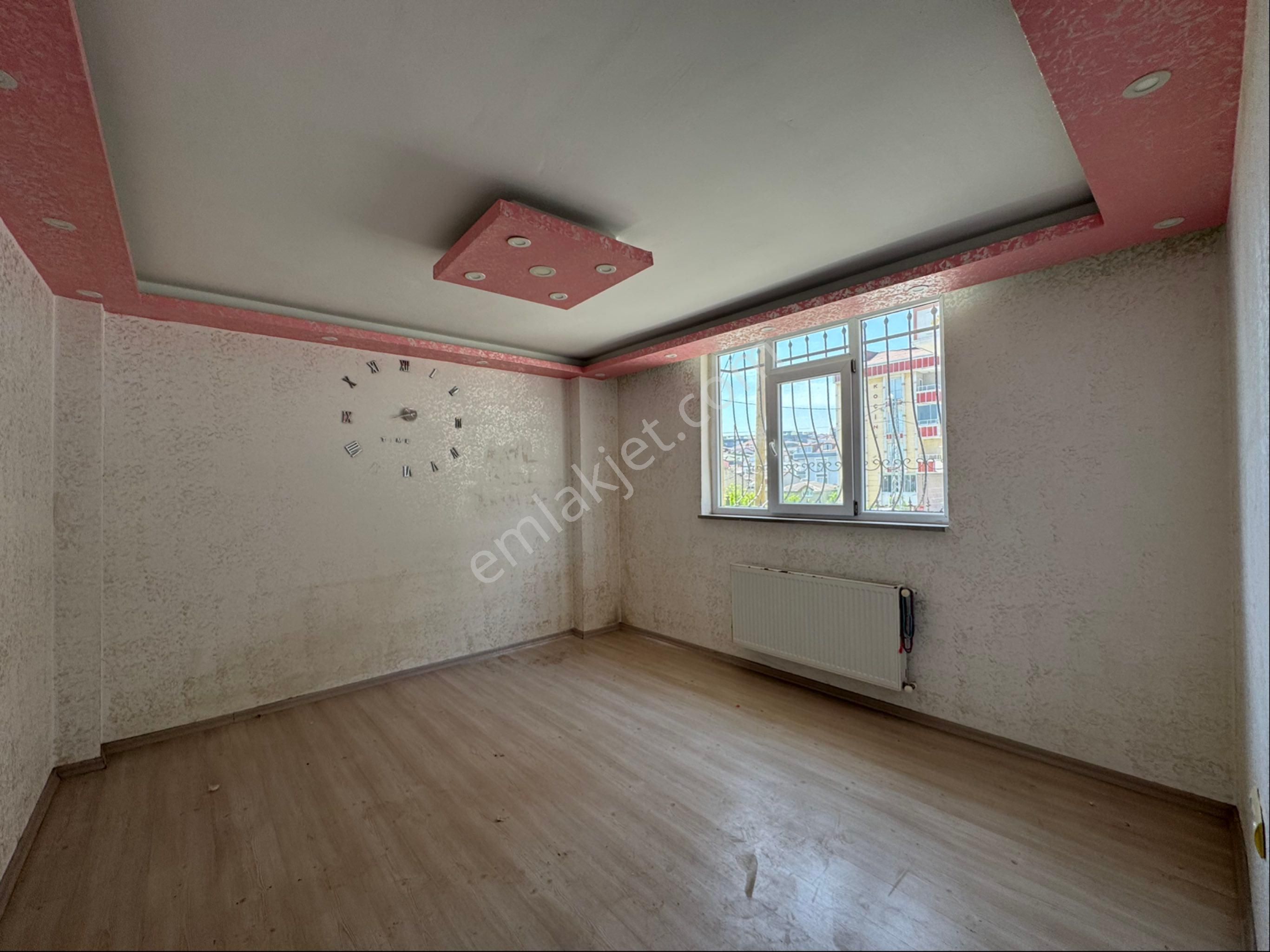 Arnavutköy İslambey Mah Satılık 2+1 Ters Dubleks Daire