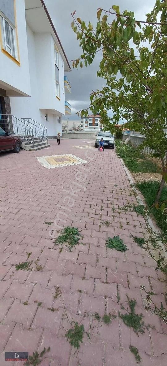 Karaaslan Asarcayında 2+1 3 Kat Daire