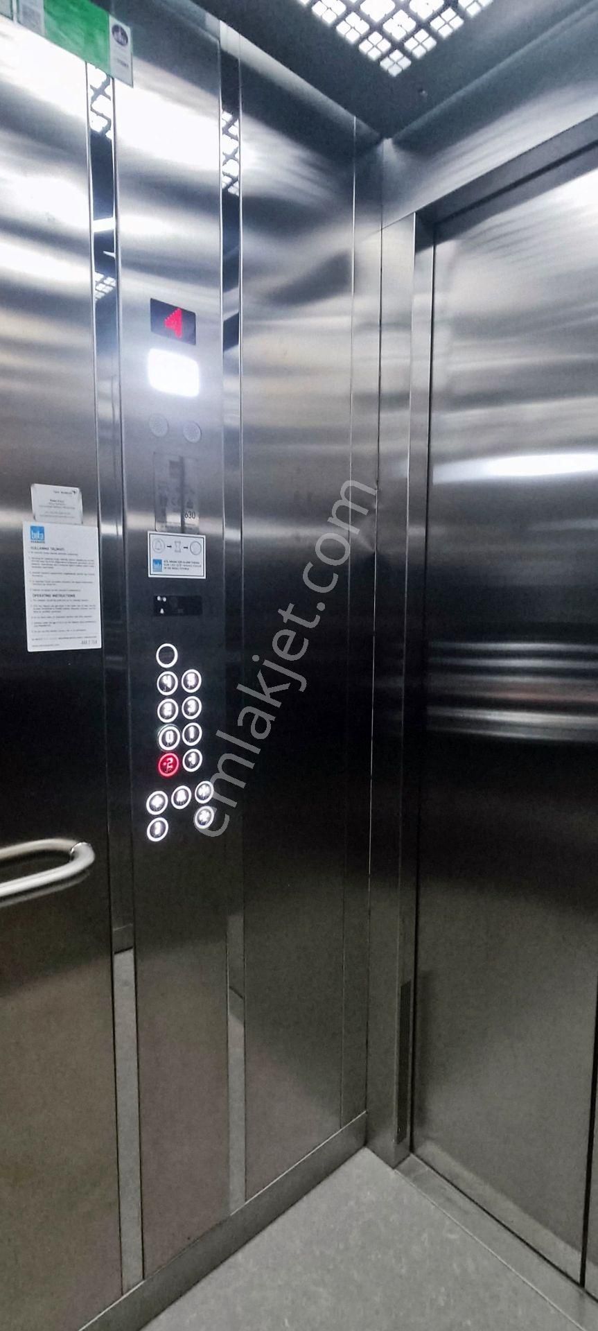 Mecidiyeköyde Satılık Daire 3+1 Asansörlü Kapalı Ototparklı Yeni Bina - Görsel 32