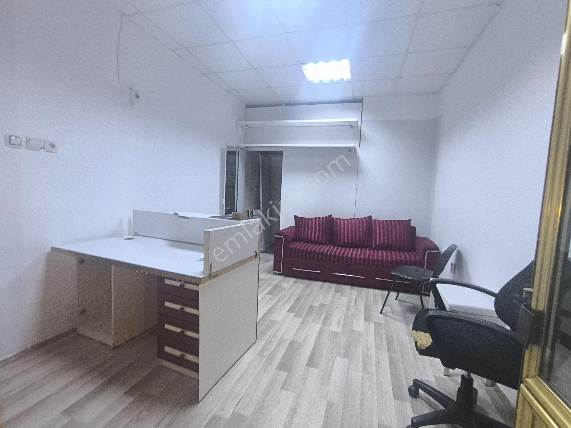 Yılmaz Gayrimenkulden Kıralık Dukkan İş Yerı Büro Atolye Her İşe Uygun