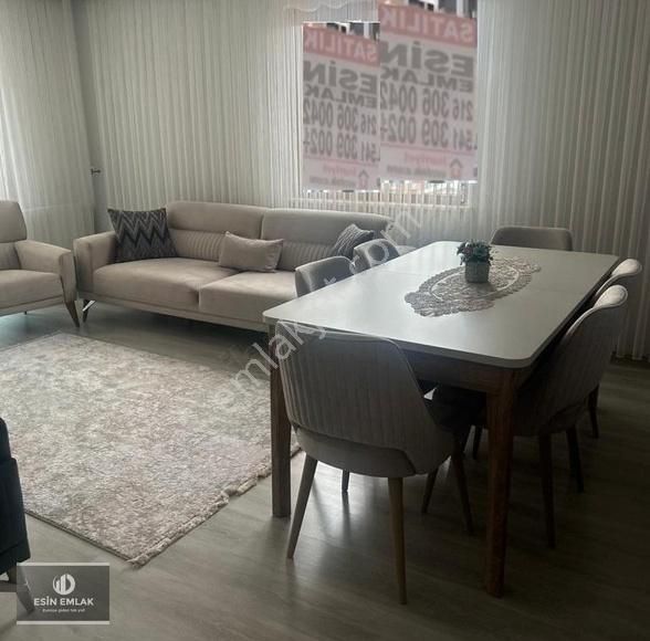 Pendik Çamçeşmede E-5 Yakınlığında Konsept Binada 2+1 Lüx Daire