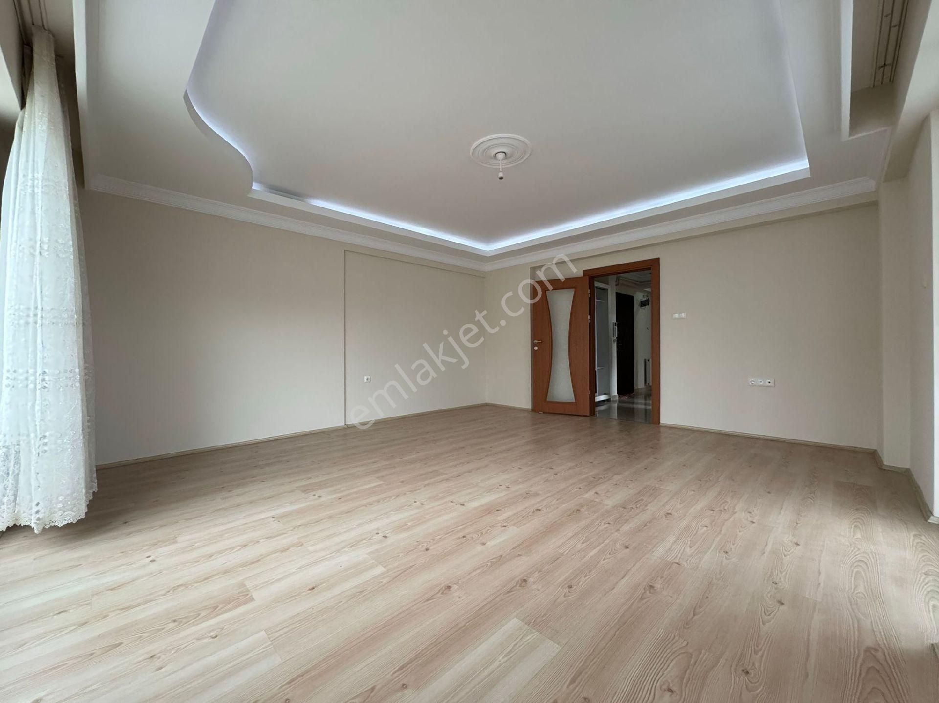 Cağaloğlu Caddesi Üzerinde 3+1 Daire