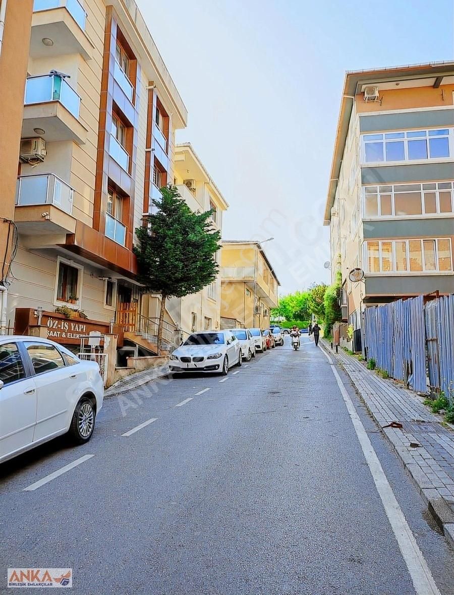 Libadiye Caddesine 30 Metre Mesafede İş Yeri...