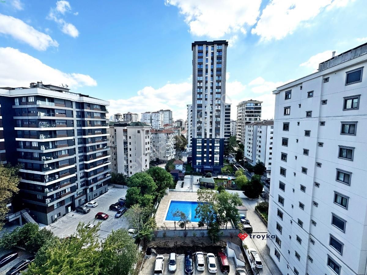 Kadıköy Erenköy Ethemefendi Caddesi 3+1 Satılık Daire Troykadan