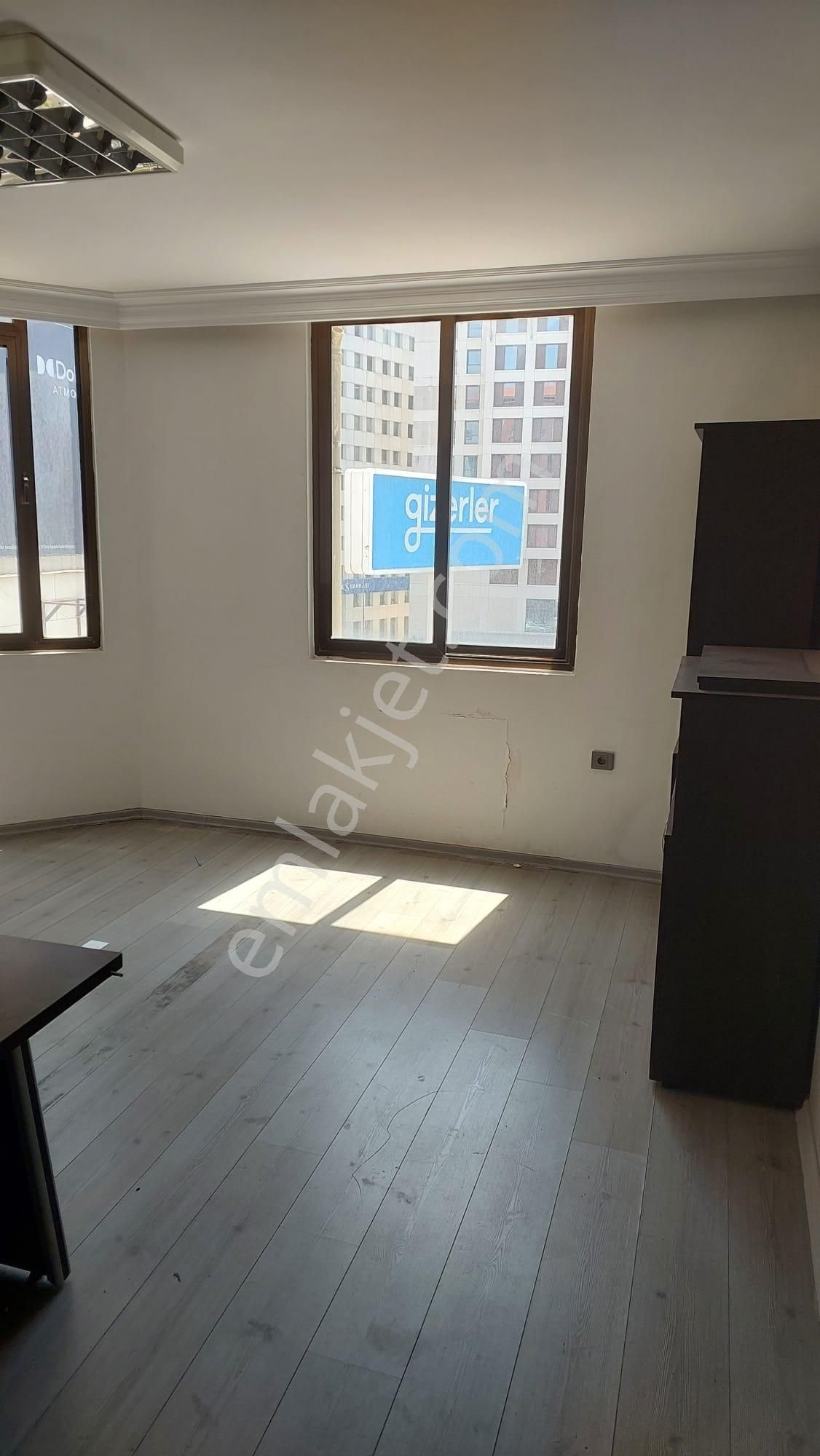 Adana Seyhan E-5 Üzeri Gizerler İş Mrk. Kiralık Ofis - Görsel 10