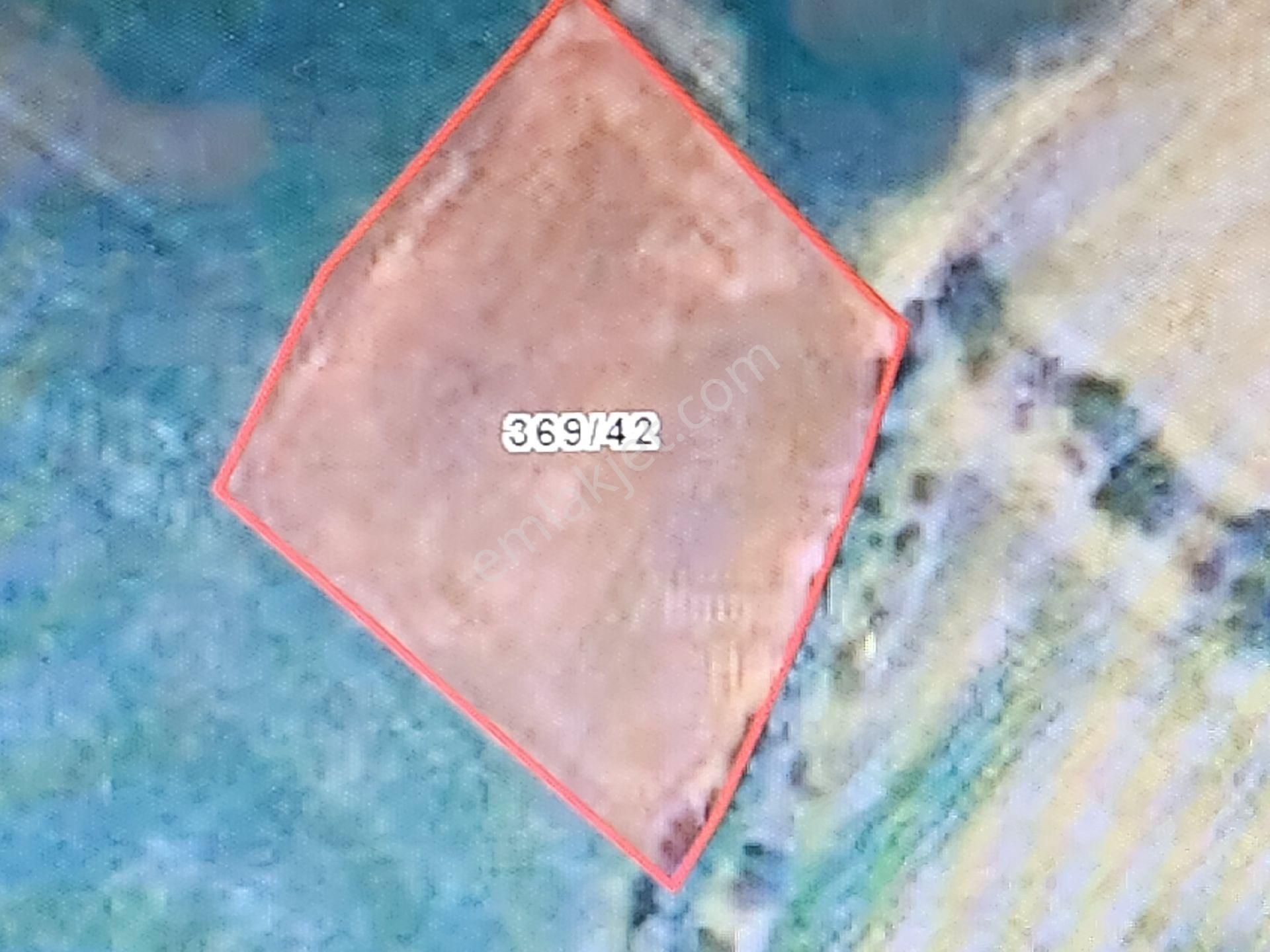 Taraccı Da Doga Harıkası 1756.mk.yerımız Satılık