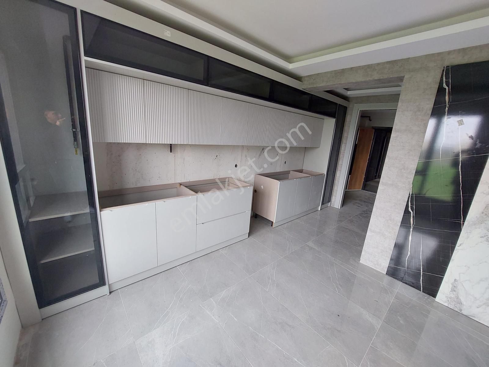 Rota Dan Welat 1453 Yağıda Abonelik Ödenmiş3.5+1 Satılık Lüks Daire