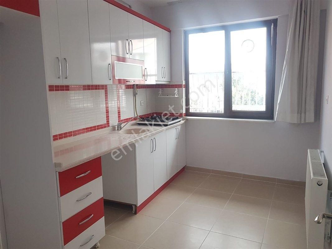 Bursa Nilüfer Beşevler Konak Mah. Kiralık 1+1 Bahçeli Daire 15.000 Tl
