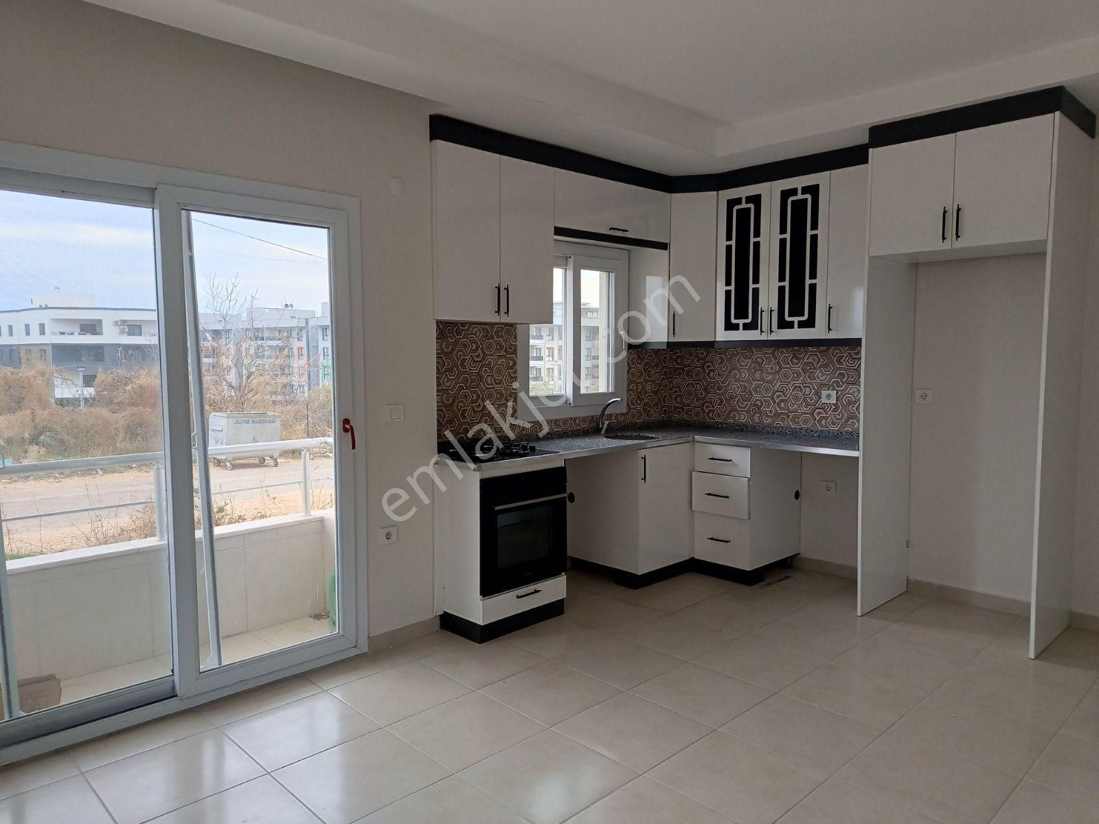 Ekb'den Taşucu Merkezde Masrafsız Yatırımlık 1+1 Daire