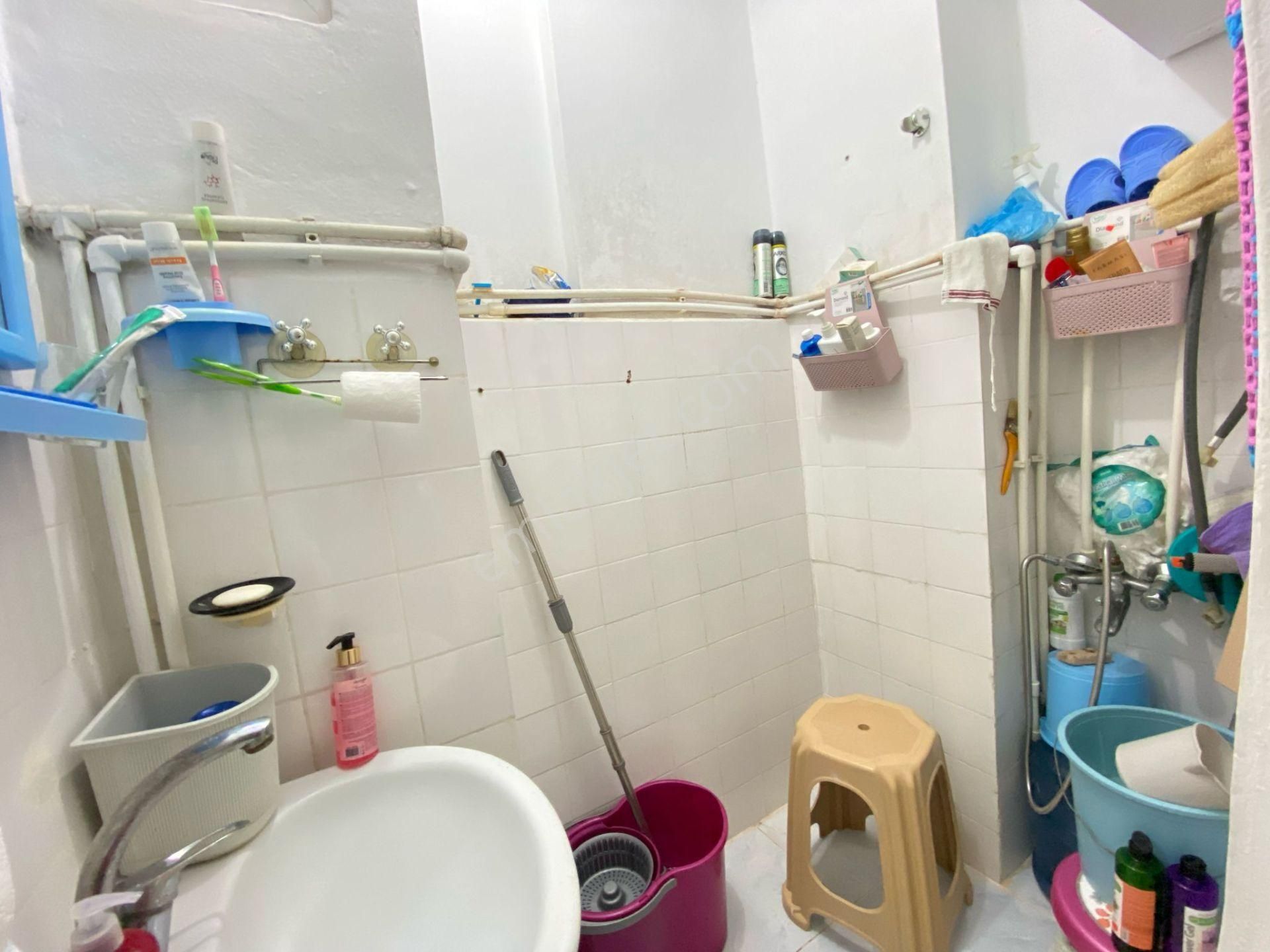 Gaziosmanpaşa'da Satılık Harika Konumda 2+1 Fırsat Daire - Görsel 16