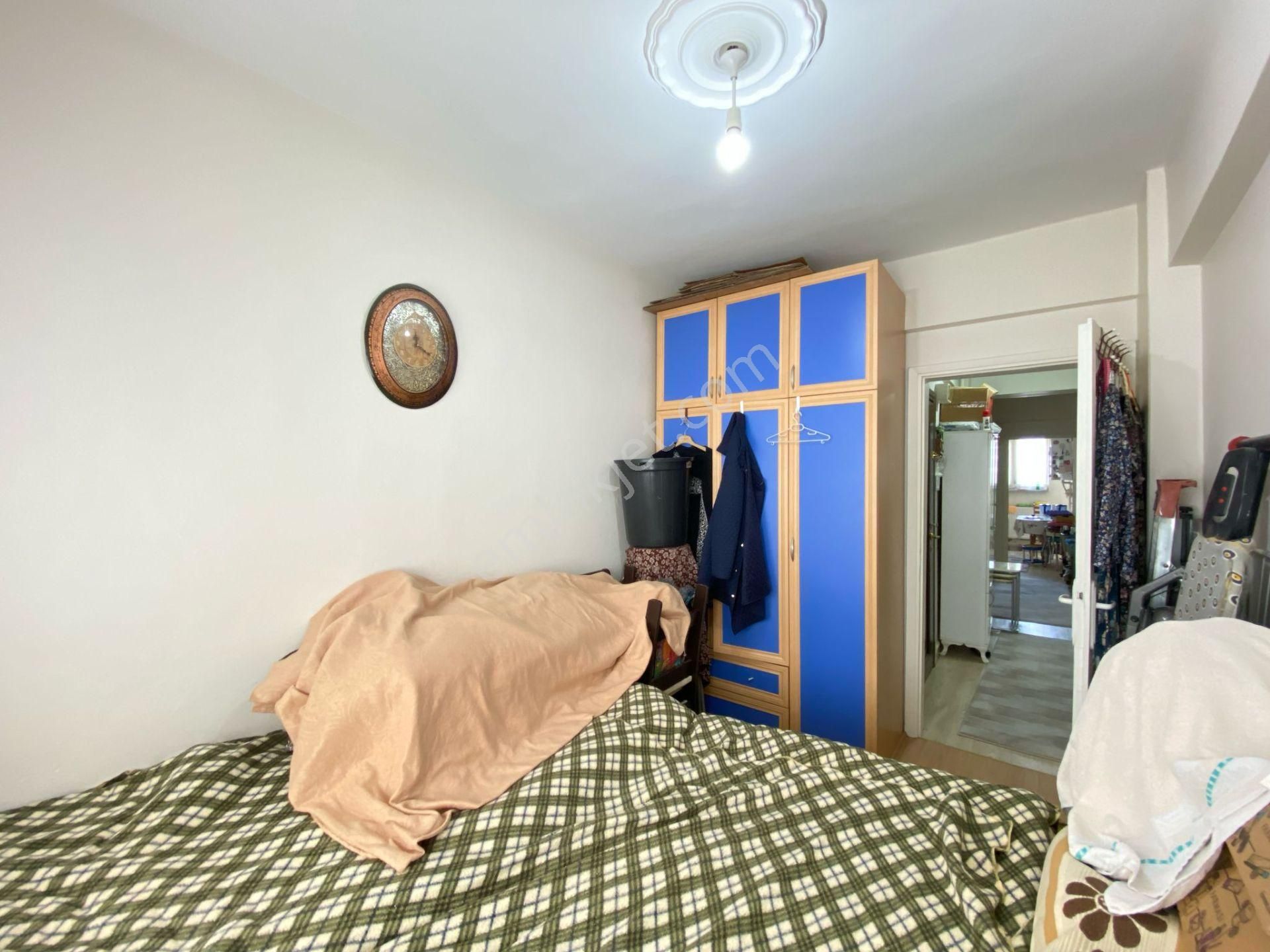 Gaziosmanpaşa'da Satılık Harika Konumda 2+1 Fırsat Daire - Görsel 20