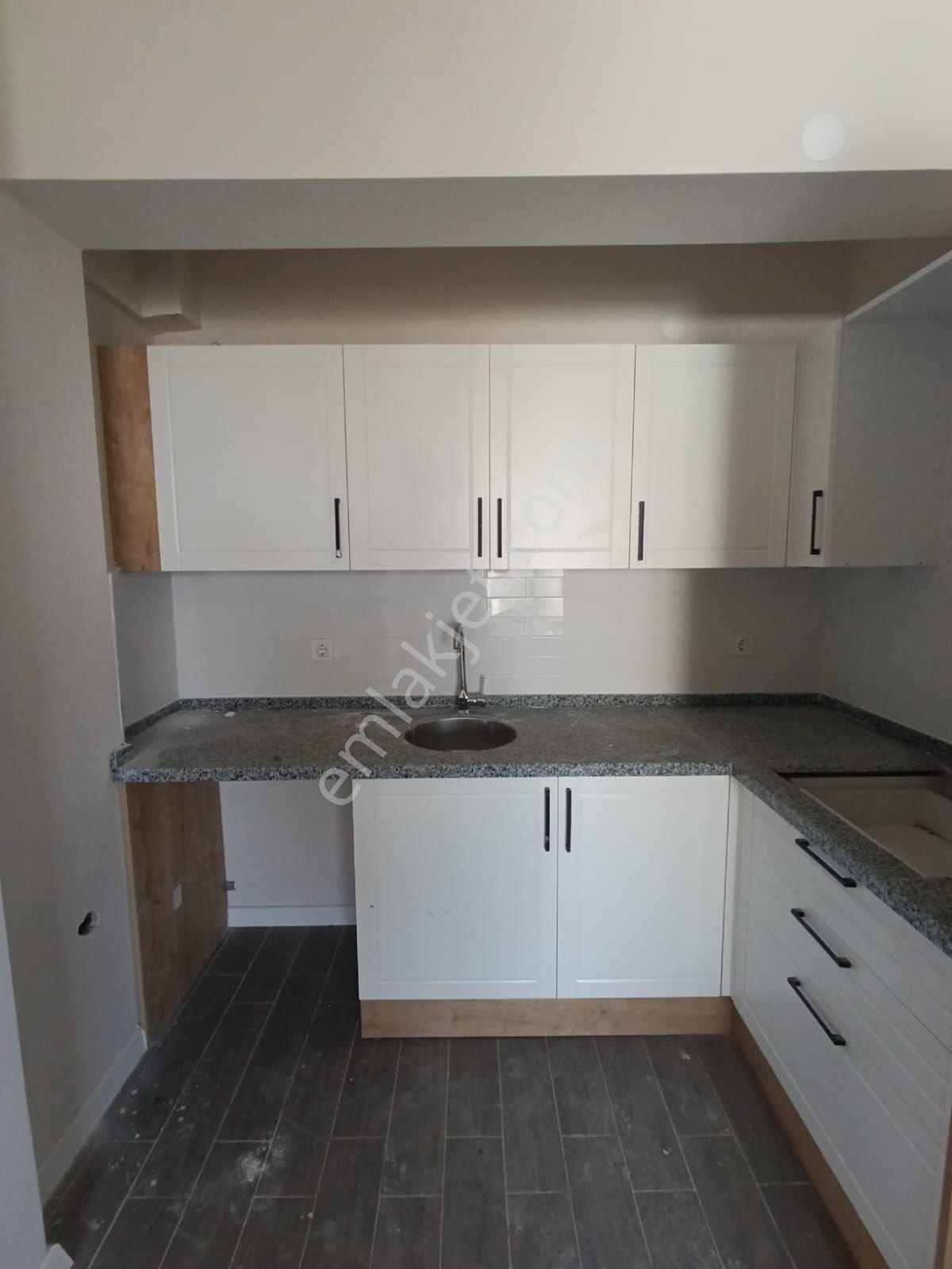Kuşadası Davutlar Merkez De 4+1 Dubleks Satılık Daire