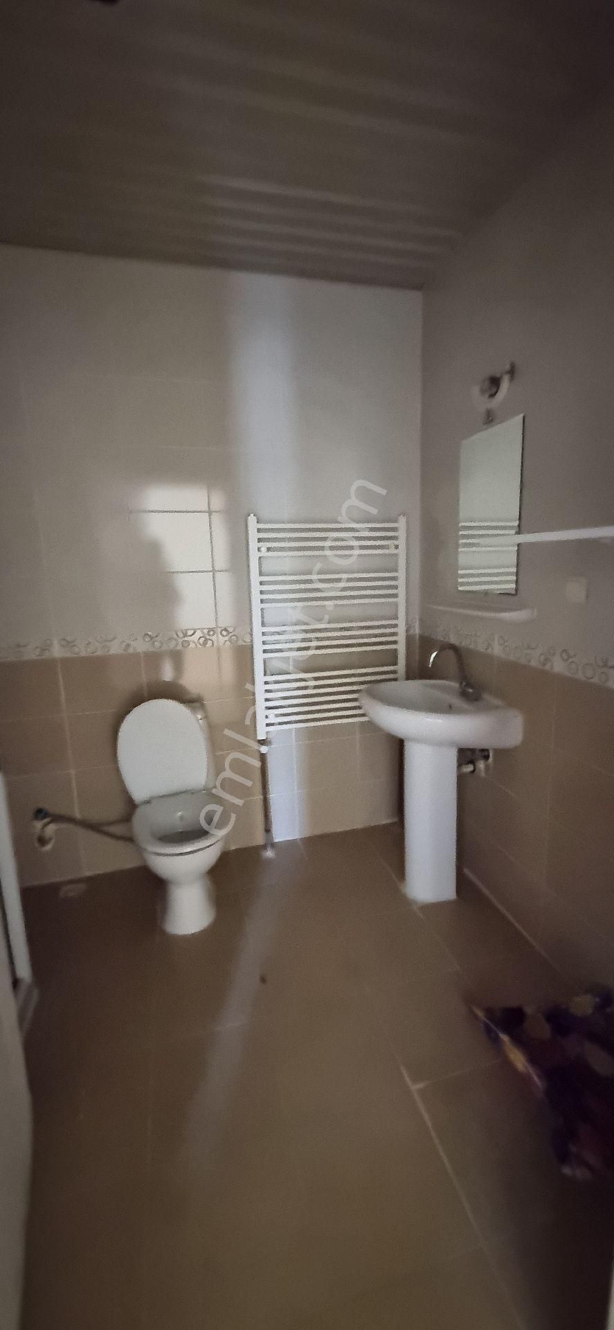 Bursa Merkezde Kiralık 3+1 Daire - Görsel 13