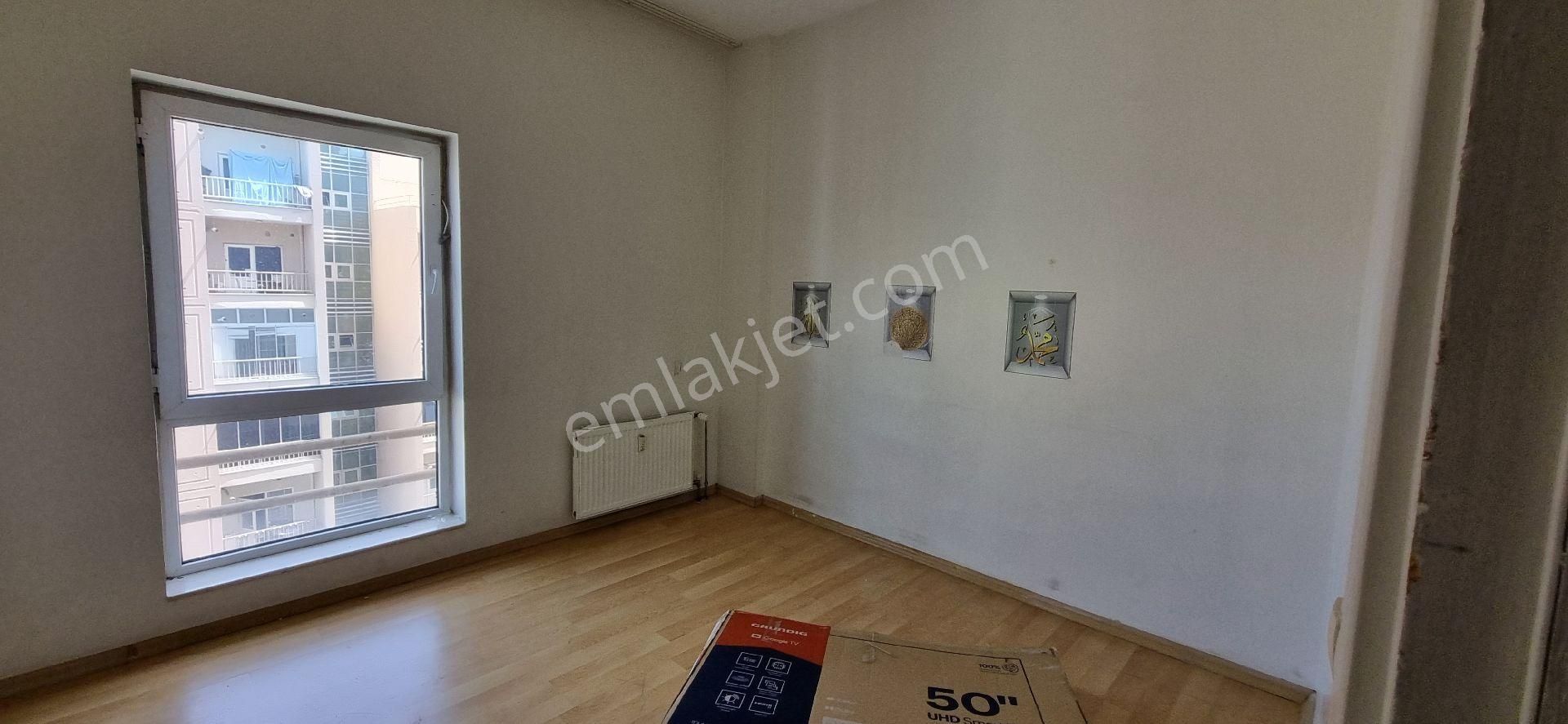 Bursa Merkezde Kiralık 3+1 Daire - Görsel 10