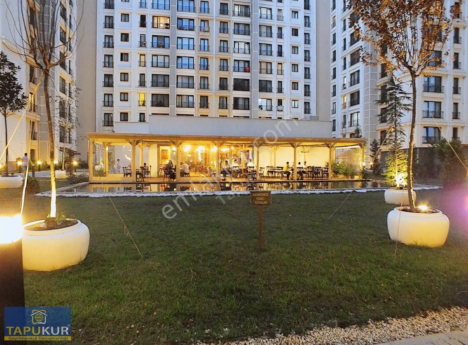 Emlak Konutları 2. Etapta 73 M2 1+1 Daire Tapukur'dan