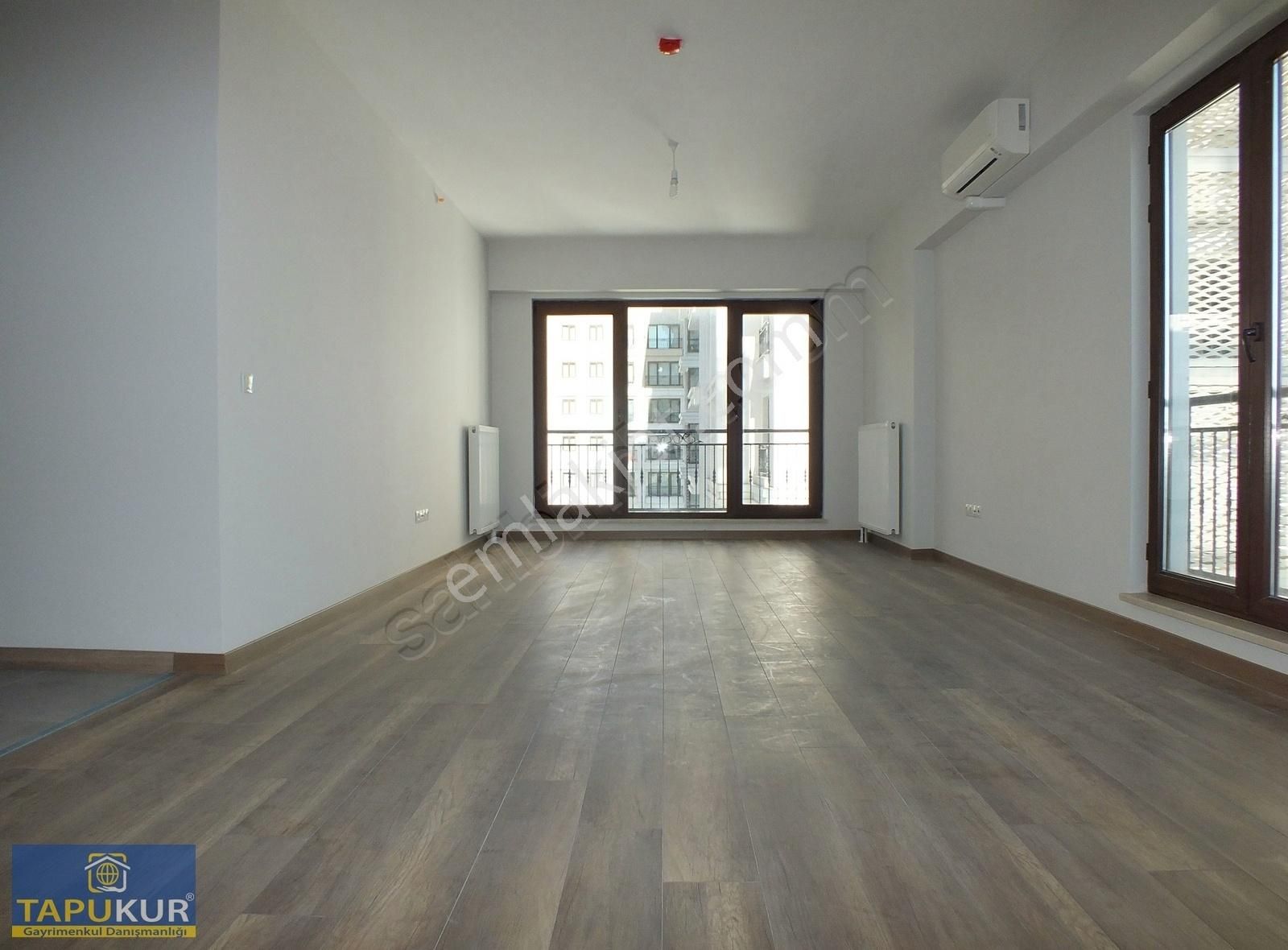 Emlak Konutları 2 De 135 M2 Cift Cepheli Daire Tapukur'dan