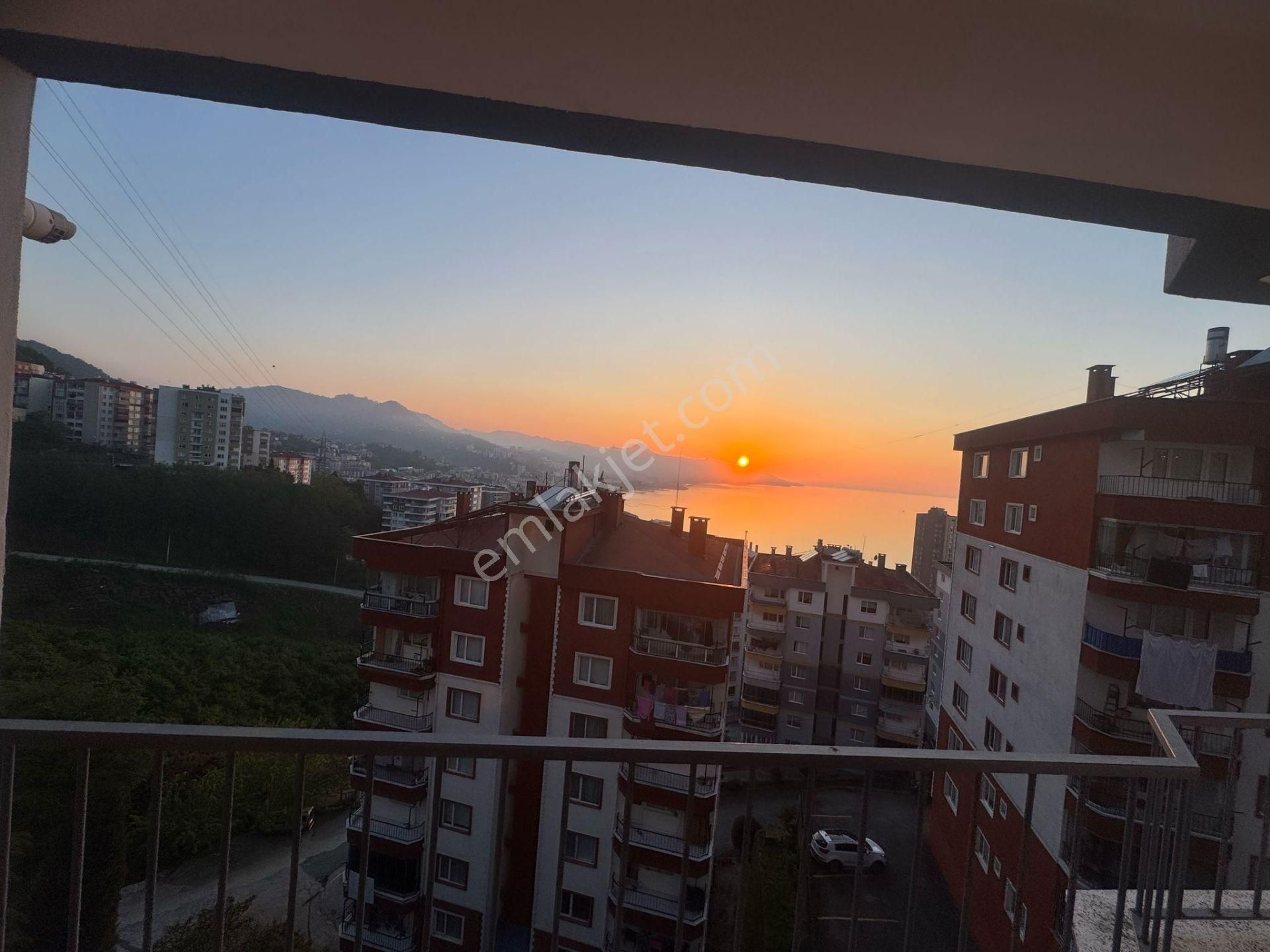 İnanç Emlaktan Fevziçakmakda Çınar Sitesinde 3+1 Kiralık Daire