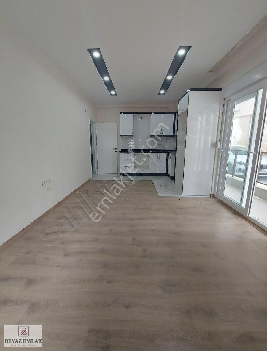 Esentepe Mahallesi'nde Sıfır 2+1 Amerikan Mutfak Daire