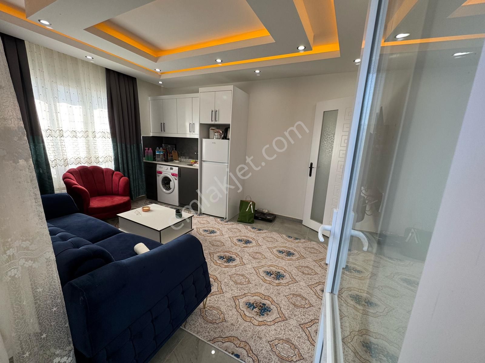 Konak Mah.satılık 1+1 Full Eşyalı Ultra Lüx Balkonlu Stüdyodaire