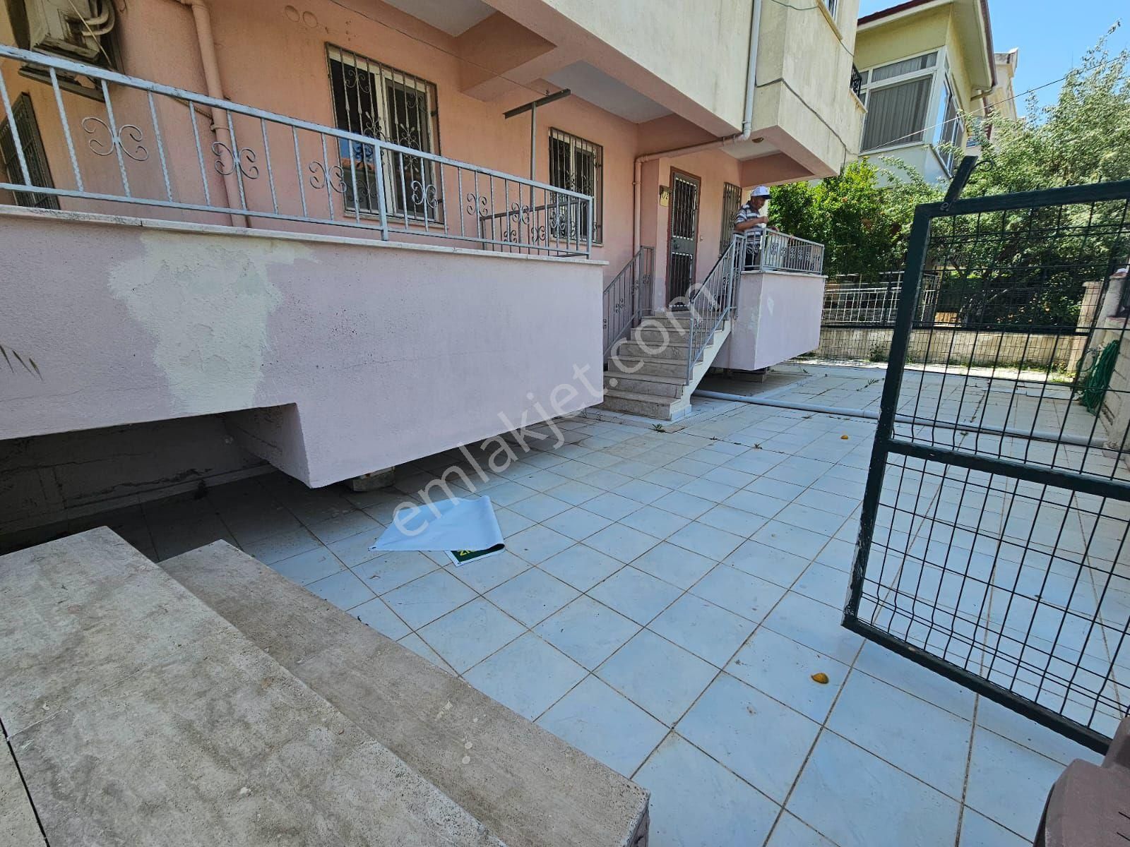 Didim Merkez'de Eşsiz Konum Geniş Müstakil Girişli 2+1 Daire Ön Cephe