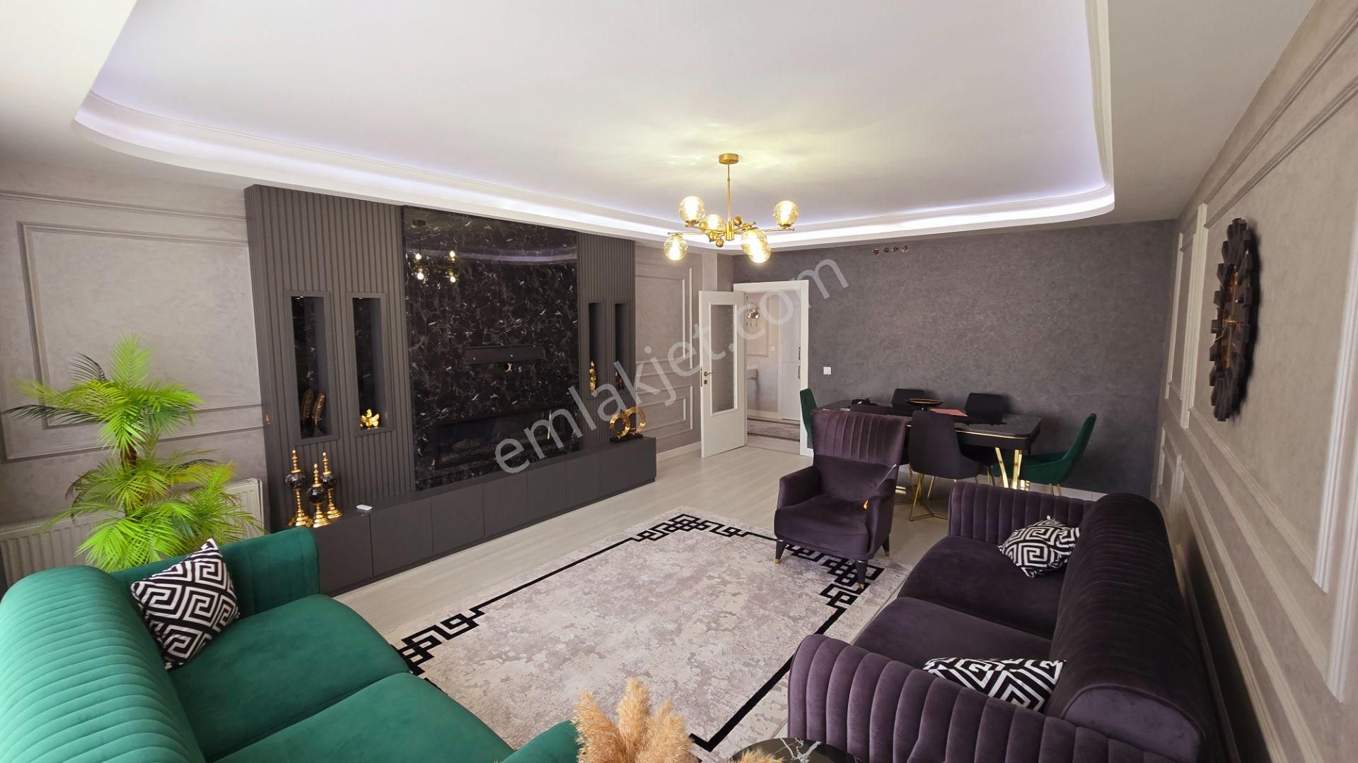 Yenimahalle Çiğdemtepemahallesinde 4+1 Satılık Site Dairesi