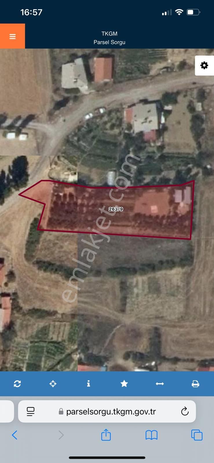 Ulukapı Mahallesinde Tarla 1702 M2