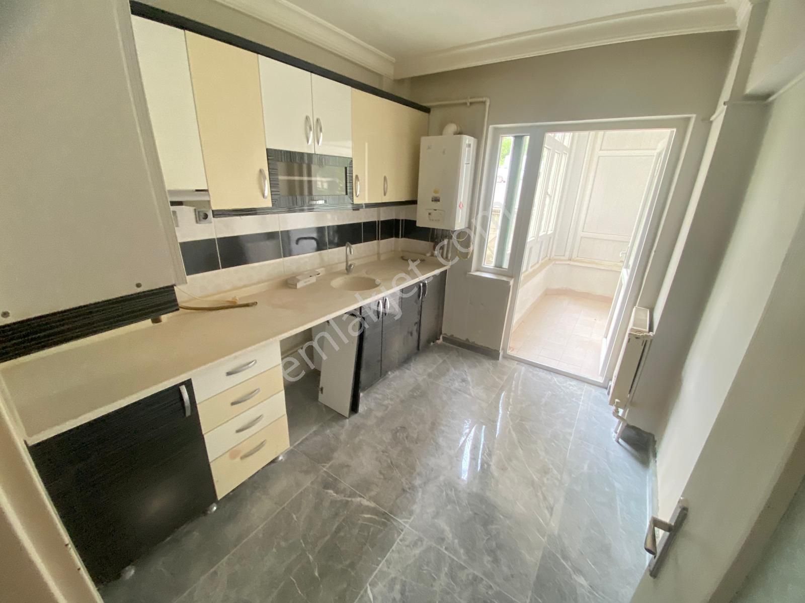 Osmanlı Mah 3+1 115 M2 Yüksek Giriş Full Yapılı Daire