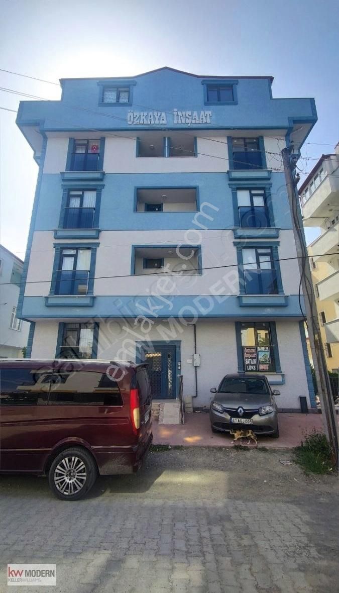 Çayırova Akse Mah. Kiralık 2+1 Ters Dubleks Daire