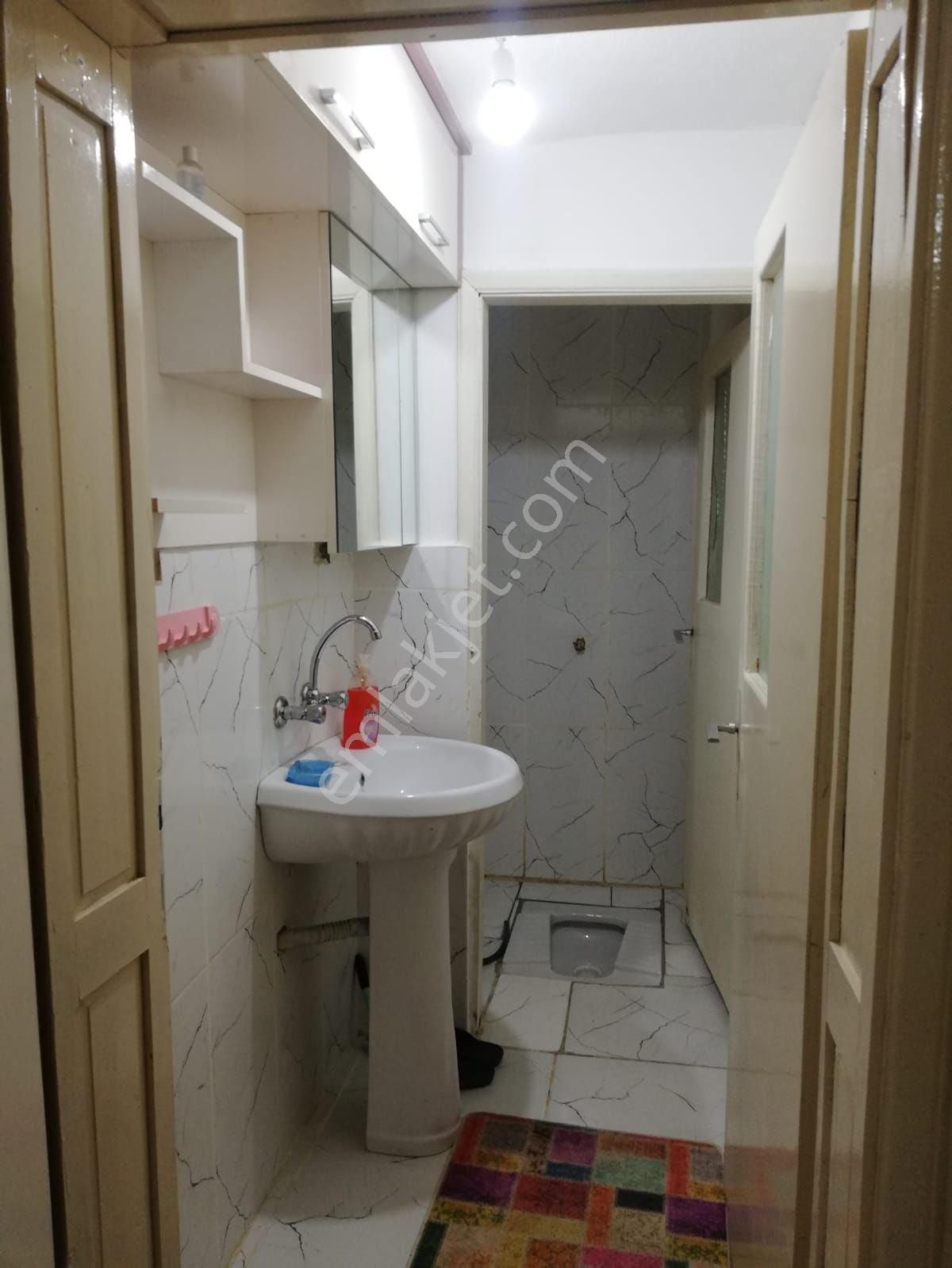 Şehir Merkezinde 3 + 1 Tahtakale Arkası Satılık Evimiz
