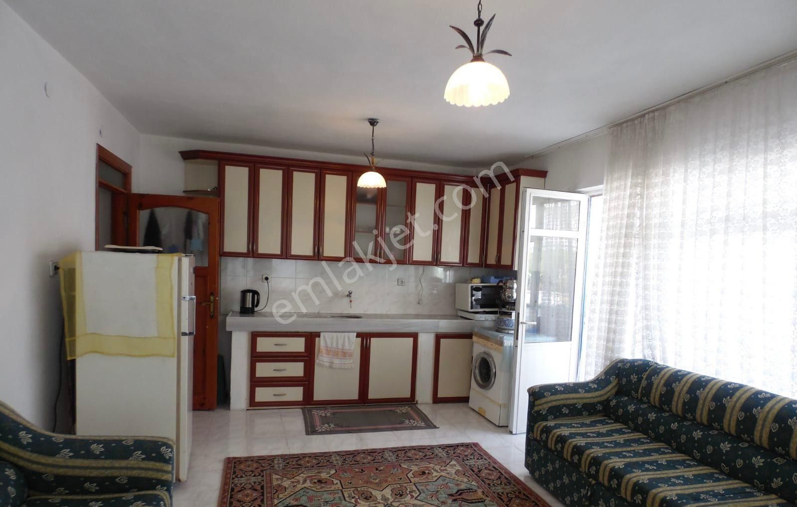 Denize Yakın 1+1 Daire, Balkonlu, Teraslı Boğaz Karacabey