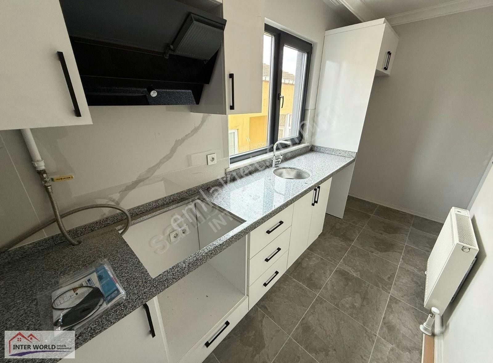 İnter World Emlaktan Parseller Mah. Metroya Yakın 2+1 88m2 Sıfır