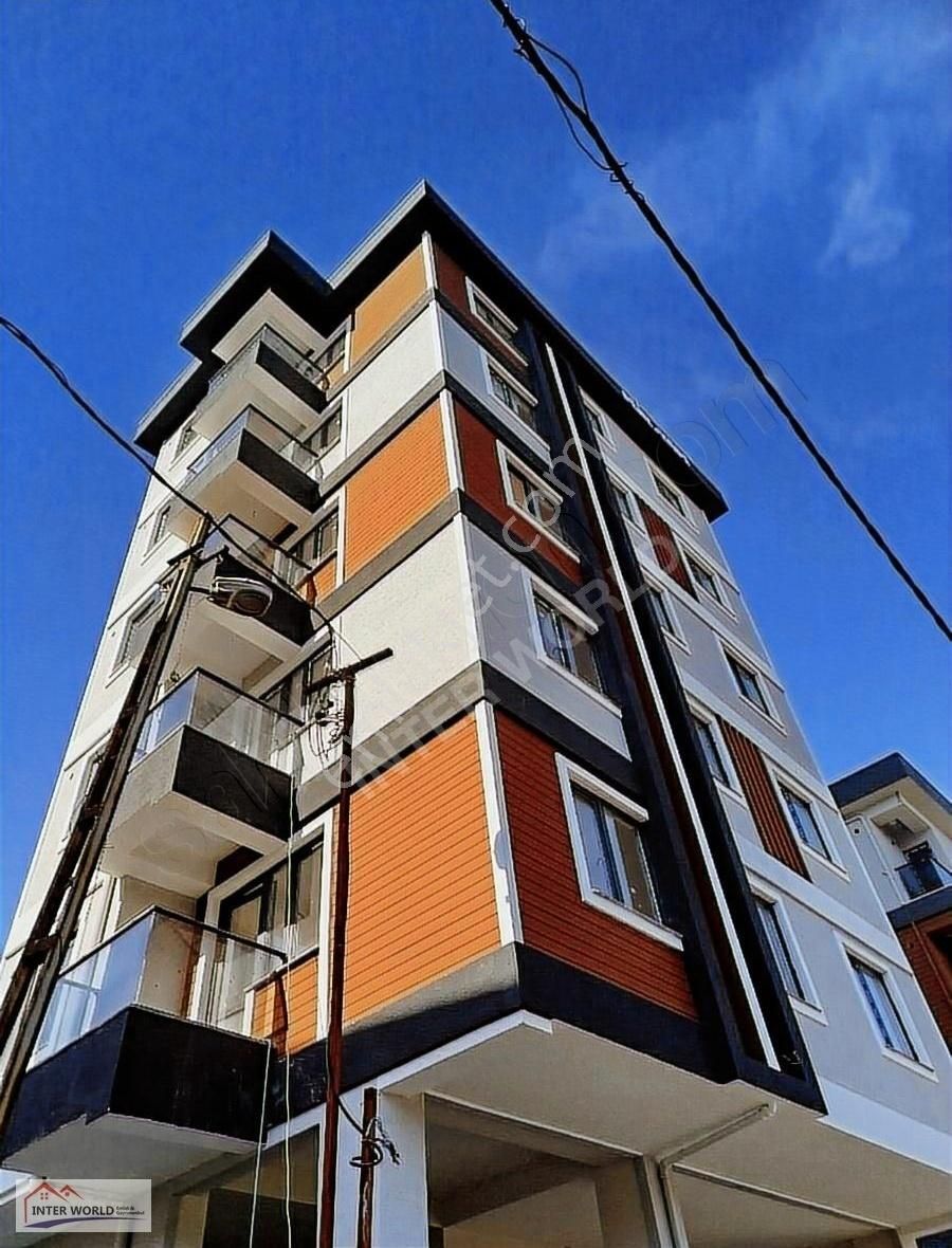 Inter World Emlaktan Cemil Mericte Sifir Arakat 2+1 78m2