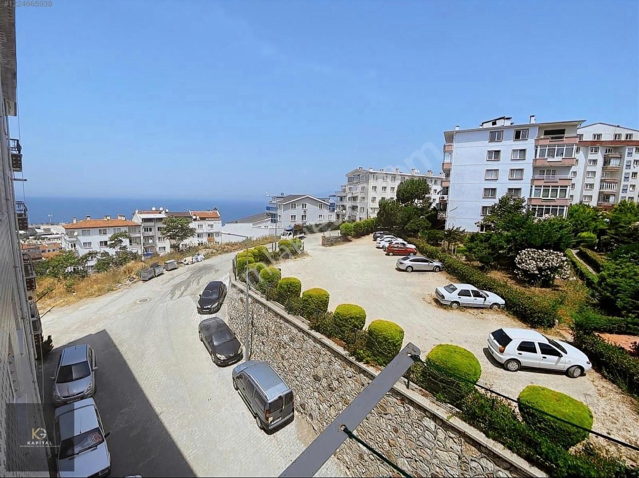 Güzelyalı Burgaz'da Kapitalden Deniz Manzaralı 1+1 Kiralık Daire