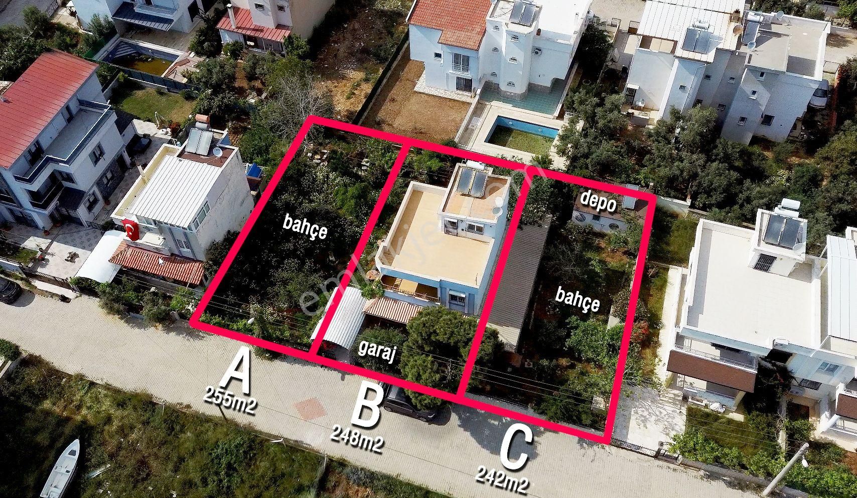 Didim'de Merkezi Konumda, Geniş Bahçeli, 3+1 Müstakil Villa