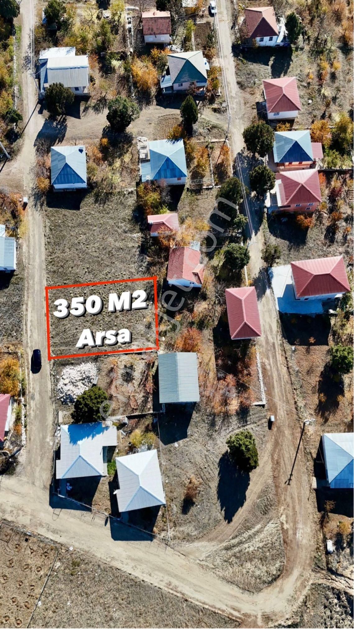 Varsak Yaylasında Yerleşim Yeri İçerisinde İmarlı 350m2 Arsa