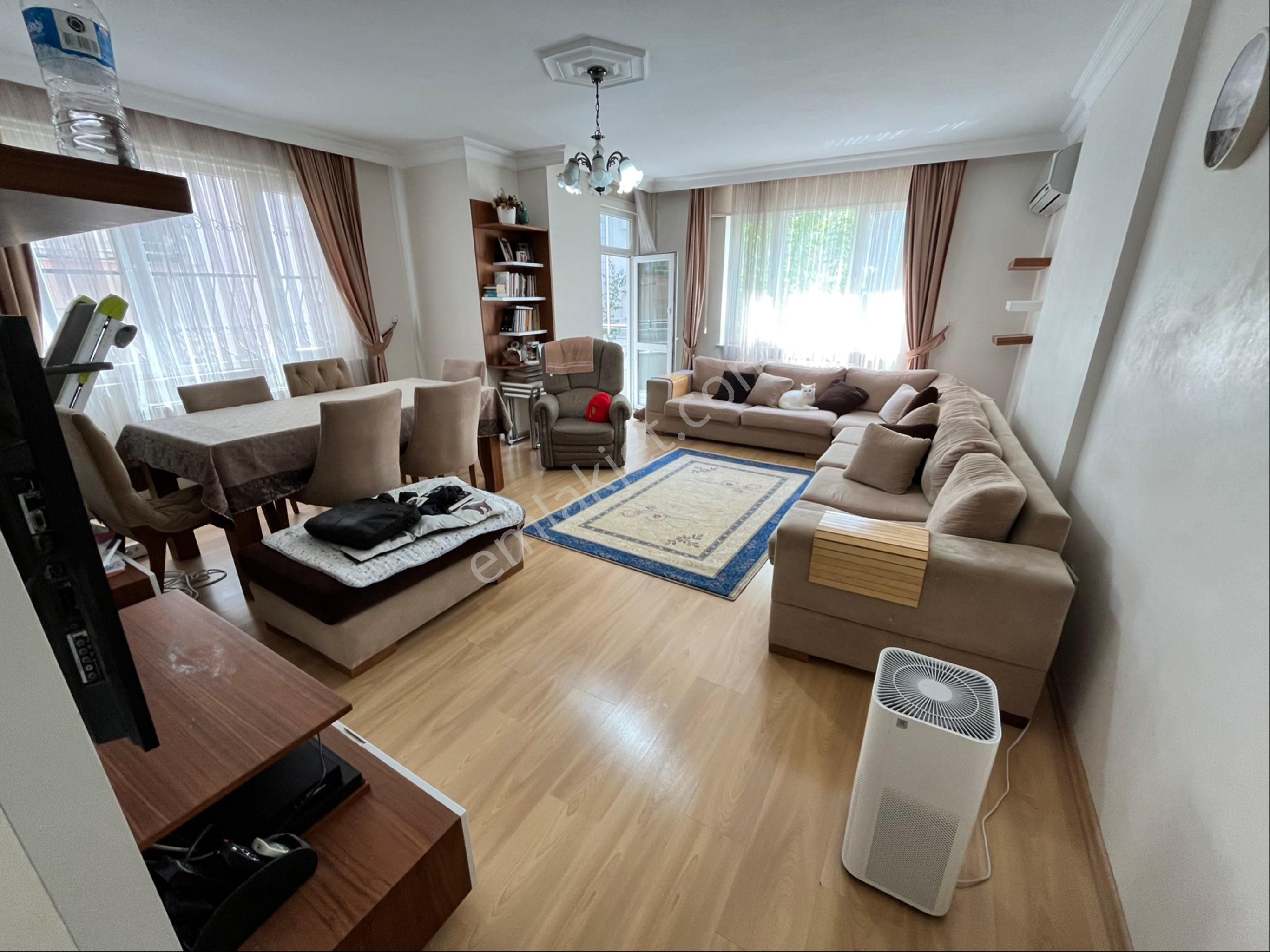 Bahçelievler Kocasinanda Kiralık Daire 3+1 1 Kat Asansörlü