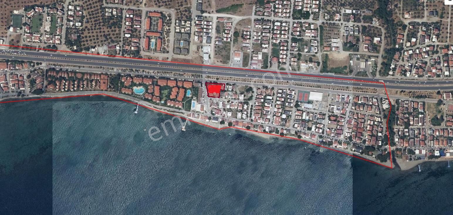 Edremit Güre/cumhuriyette Denize 100 Mt Mesafede Dubleks Villa