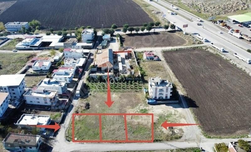 Umut Balta Gayrimenkul'den Büyükmangıt'ta Satılık Arsa 1250²